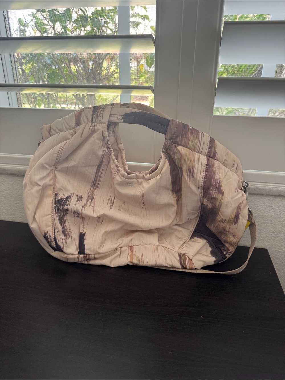 Vince Camuto Cream Brushstroke Hobo Bag